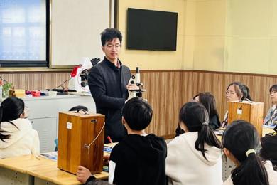 以实促学，助力“双减”  ——李堡镇初中教育集团地理生物中心教研组开展专题研讨活动